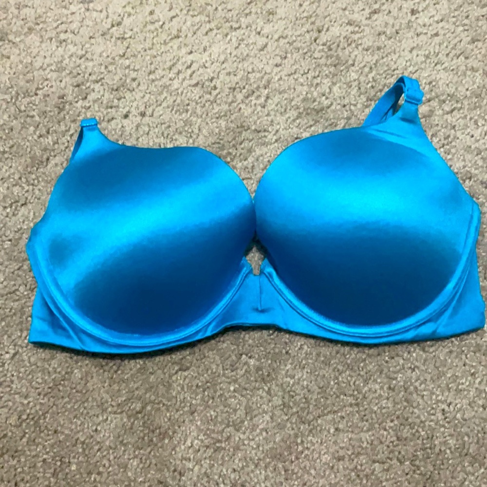 Victoria’s Secret push up 36D